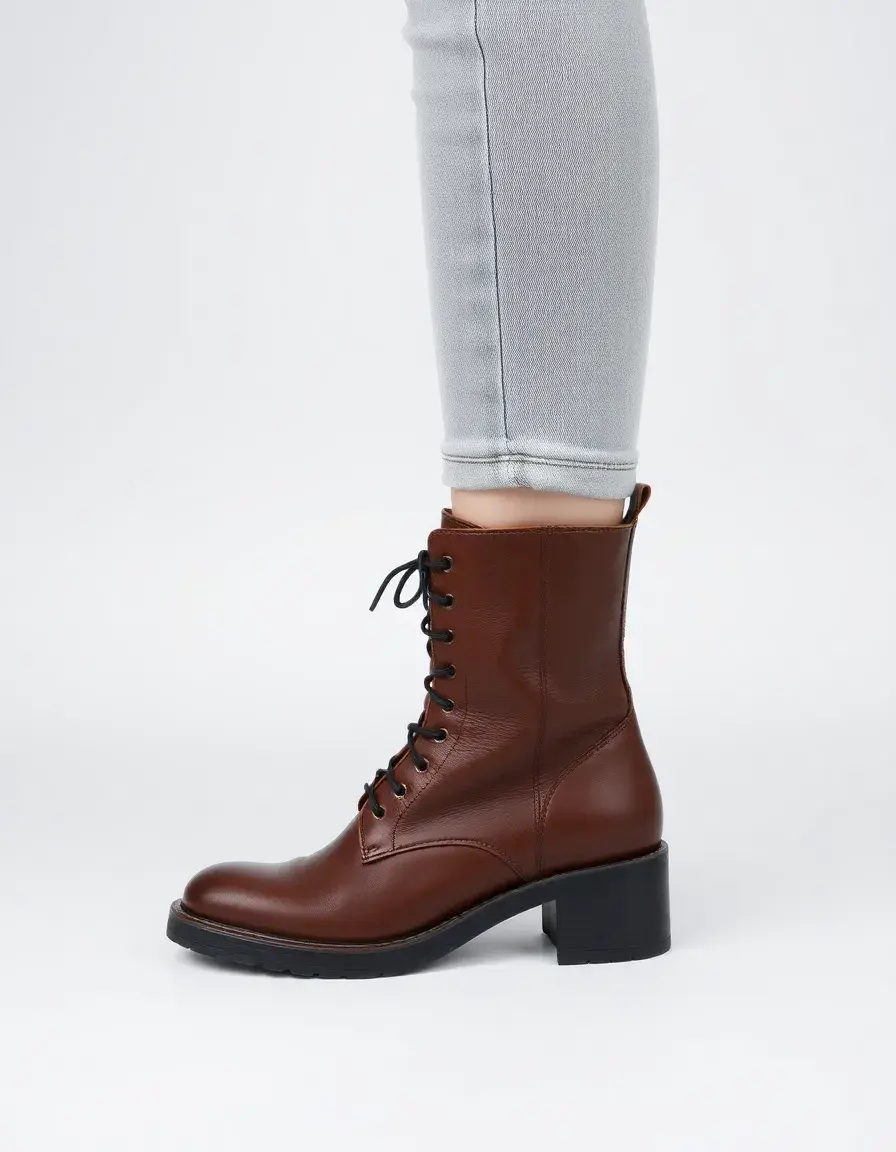 Brown ankle leather boots for women